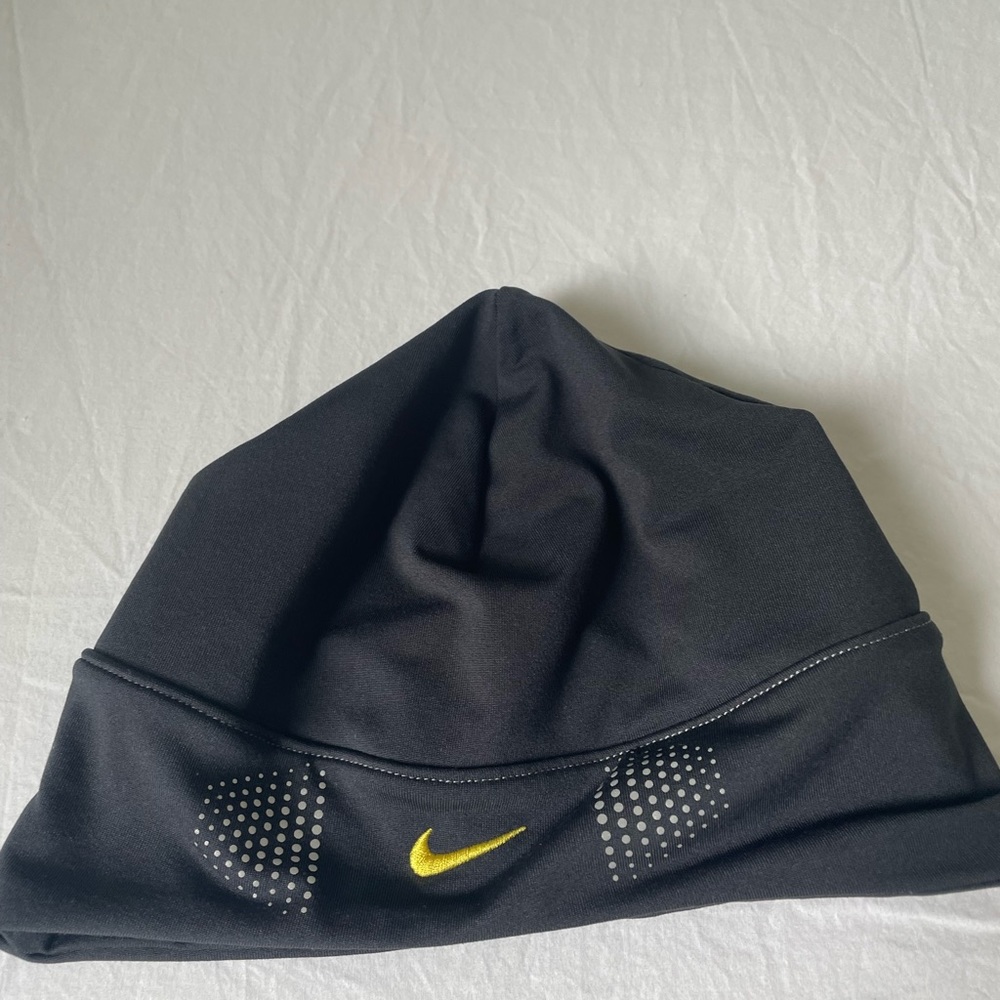 Nike Fit Dry  Activewear Cap with Orange Swoosh